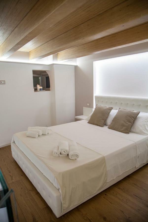 Le Dimore Di Puglia - Palazzo Pinto Монополі Екстер'єр фото